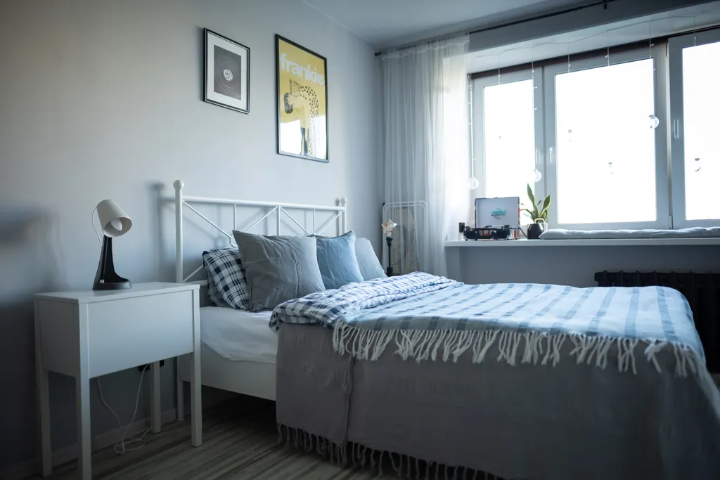 Видовая и стильная квартира в стиле Сканди с виниловым проигрывателем