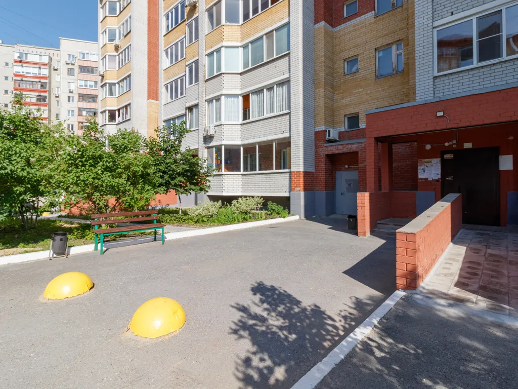 Квартира Квартира с двумя изолированными спальнями в пяти минутах от центра — Тюмень