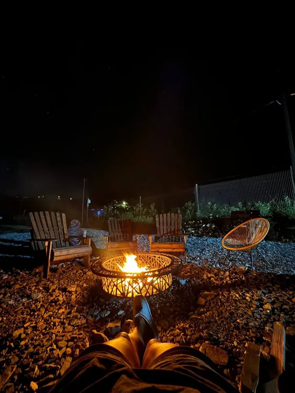 Шатер в саду