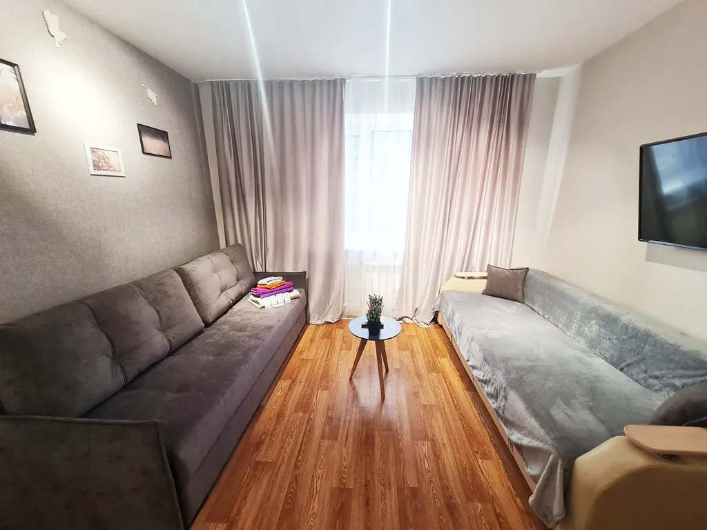 Квартира напротив Оперного Театра