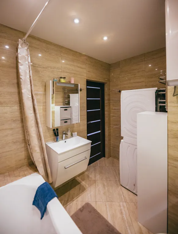 Квартира Двухкомнатная квартира с дистанционным заездом — Калининград