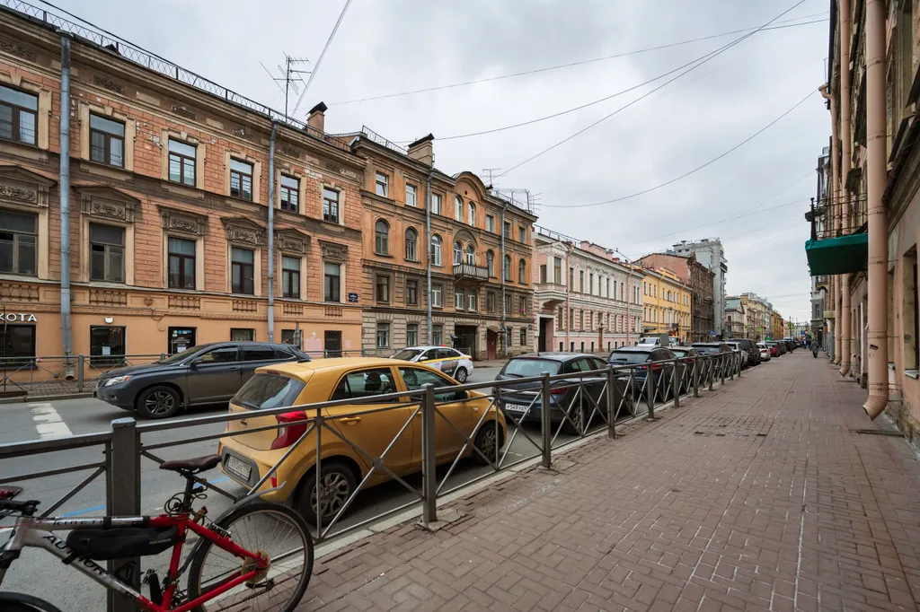 Квартира Апартаменты у Таврического сада с парковкой — Санкт-Петербург