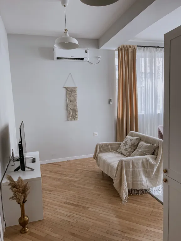 Бохо Тбилиси на площади Свободы