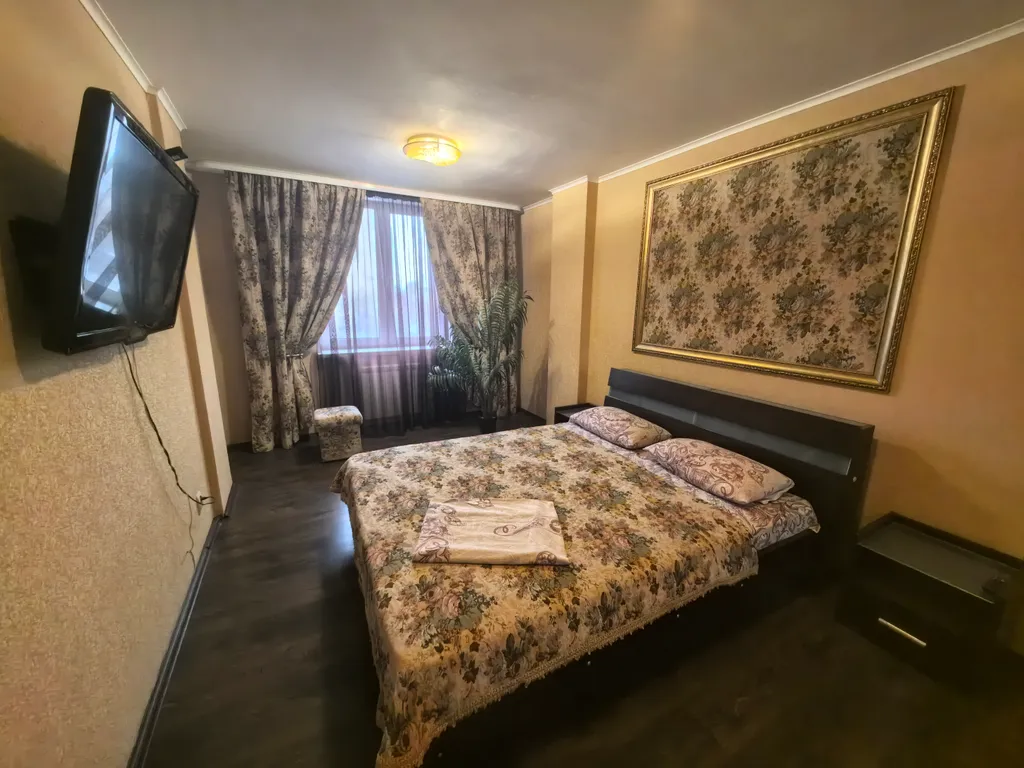 Квартира Шикарная квартира около метро — Екатеринбург