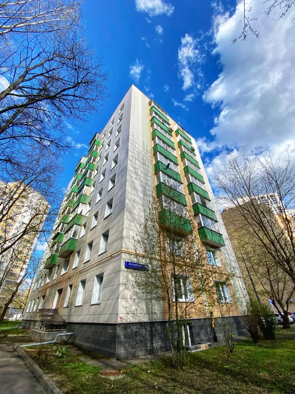 Уютно, тепло и рядом метро