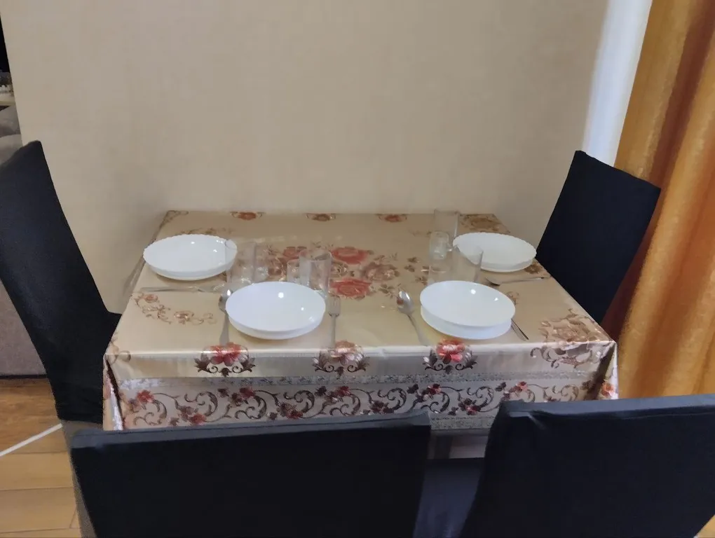 Уютная, чистая квартира возле парка и стадиона Галицкого