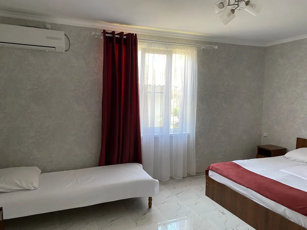 4-комнатный Дом