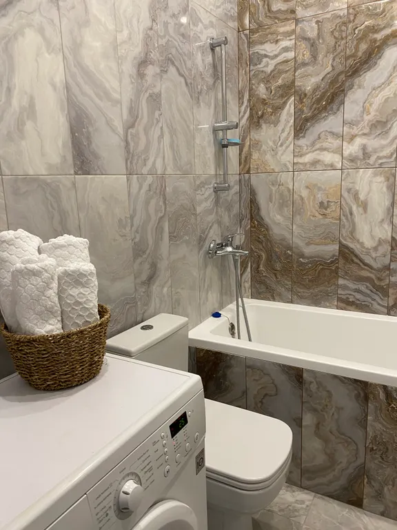 Яркая и красивая квартира рядом с Expo