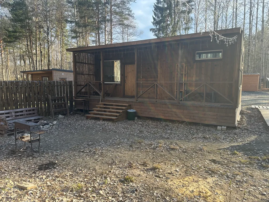 Коттедж Гостевой дом для 2-6 человек с крытой террасой и мангалом — аренда посуточно в Петрозаводск