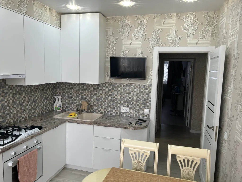 Уютная квартира в хорошем районе и в новом доме