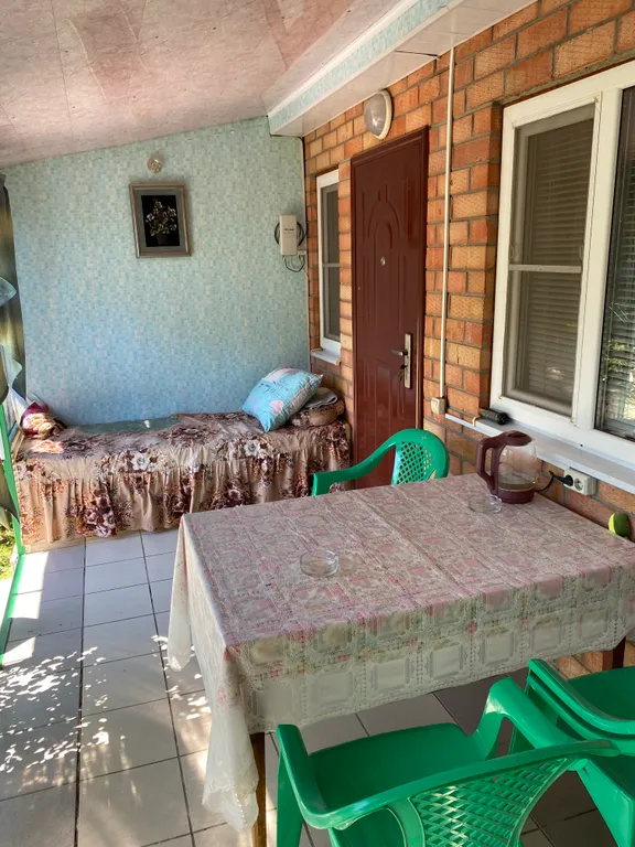 Гостевой домик со всеми удобствами недалёко от моря