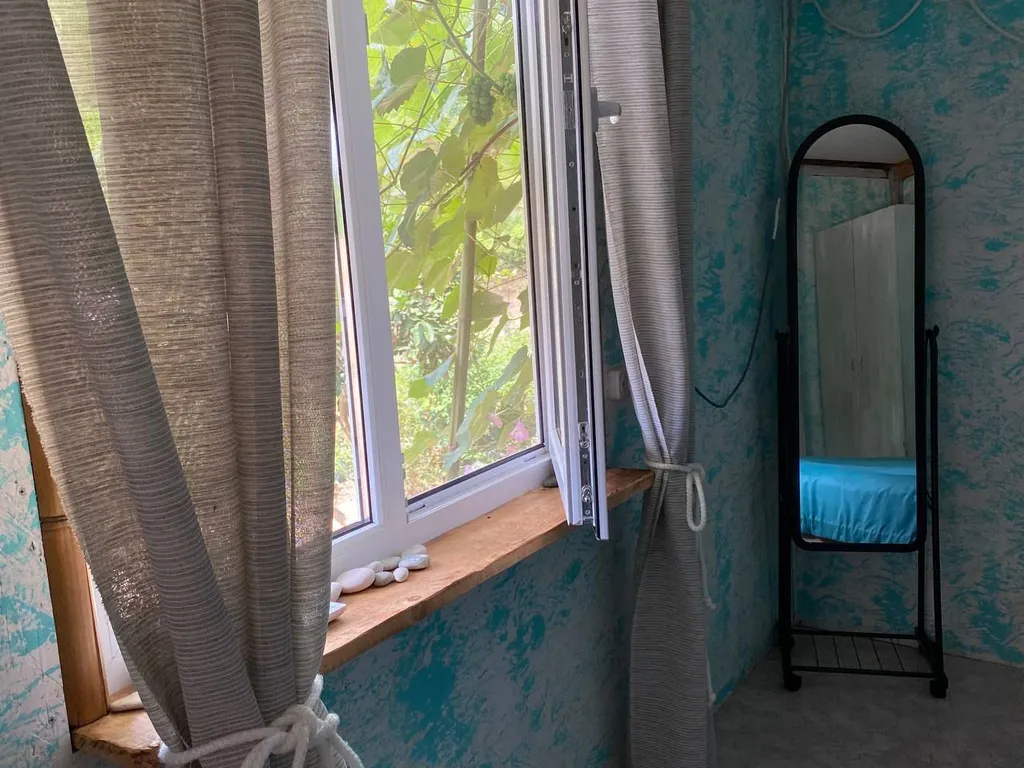 Коттедж Уютный апартамент с видом на лес, рядом с лучшим пляжем — Сухум