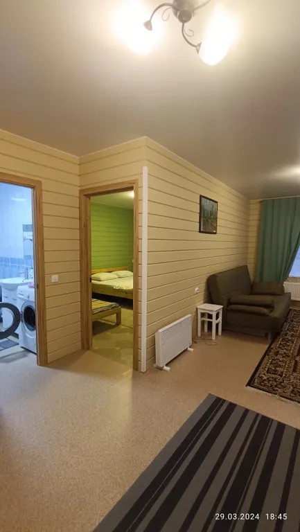 Коттедж Дом с батутом для детей — Новая Ладога