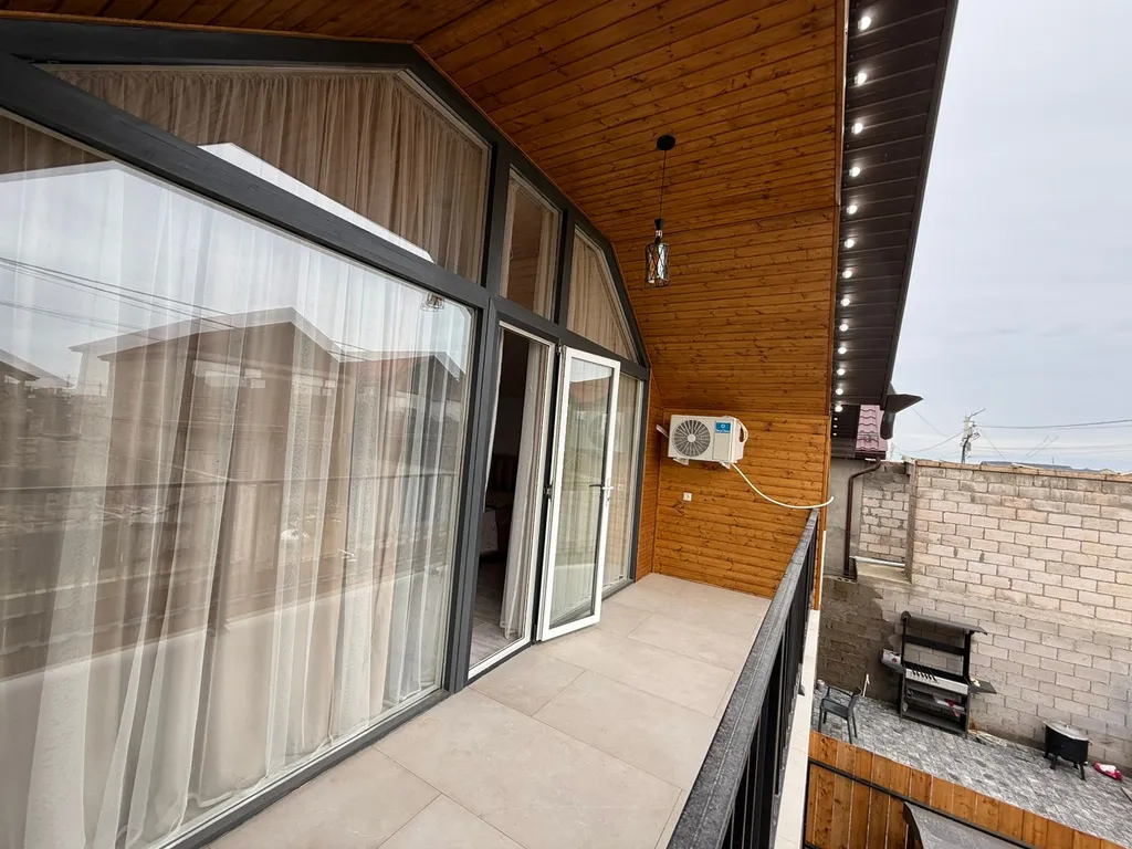 Уютный домик у моря