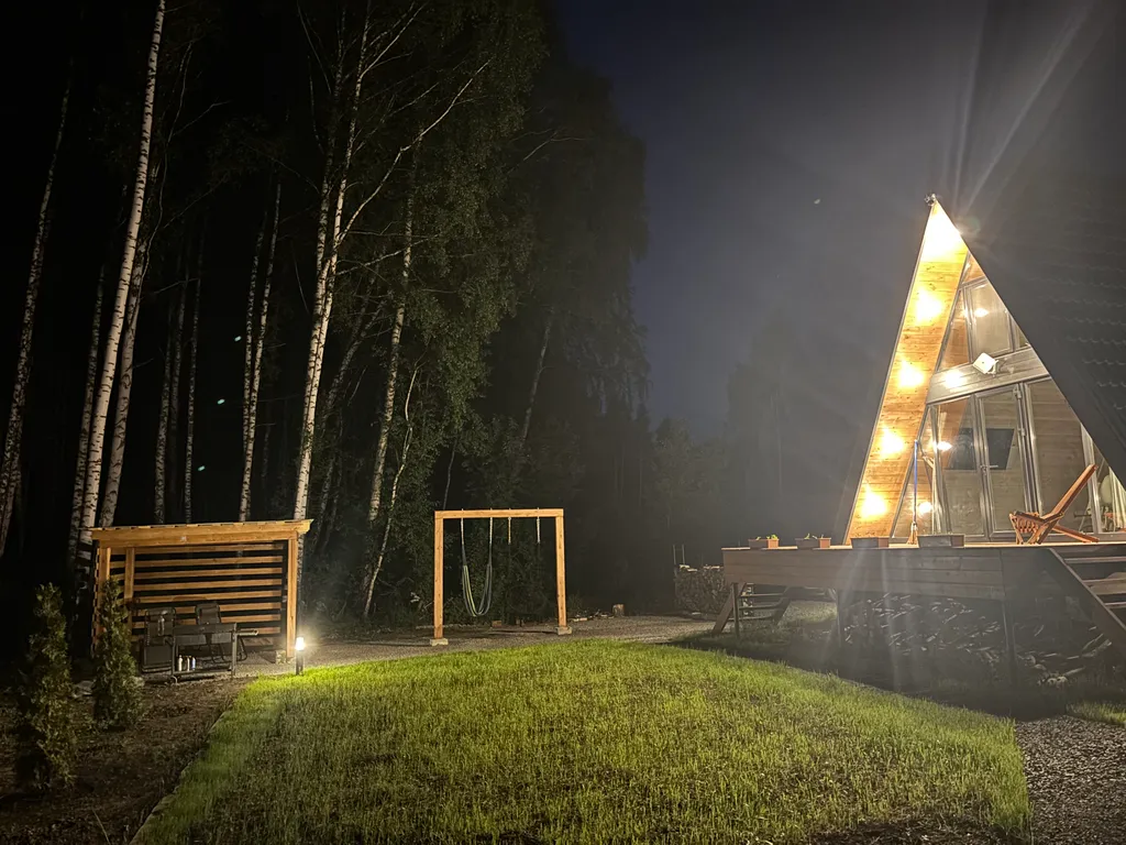 Коттедж Хижина — аренда посуточно в Синий Утёс