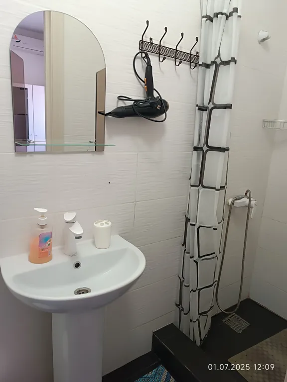 Номер с общей кухней и общим двором