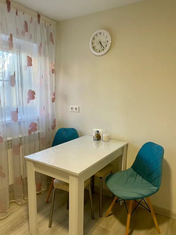 Современная квартира возле моря