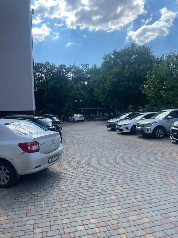 Квартира 2-комнатная Квартира — Геленджик