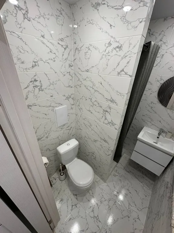 Двухкомнатная квартира Монро в центре