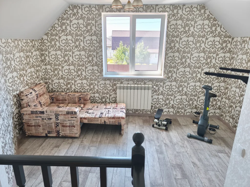 Коттедж Позитив с сауна, караоке