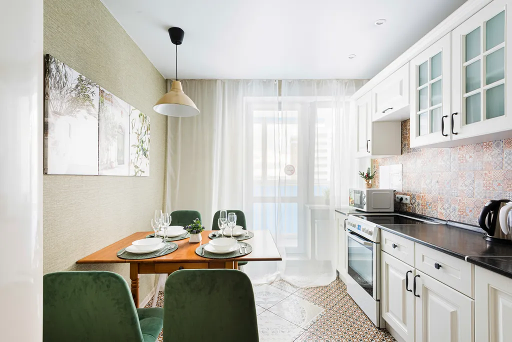 Радужная квартира недалеко от залива, гостиничный сервис, кондиционер