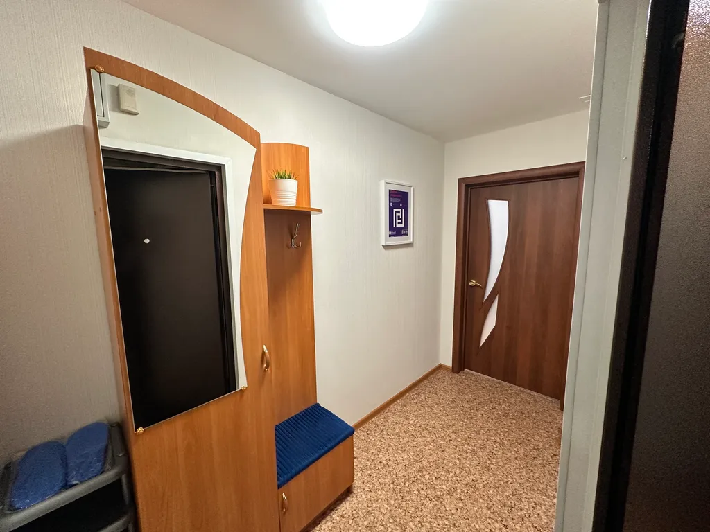 "В Гости!" на Строителей 90Б (1к квартира рядом с Кузнецким льдом)