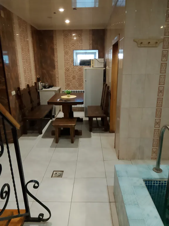 Уютный домик с бассейном