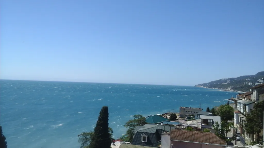 Прекрасная квартира с шикарным видом на море