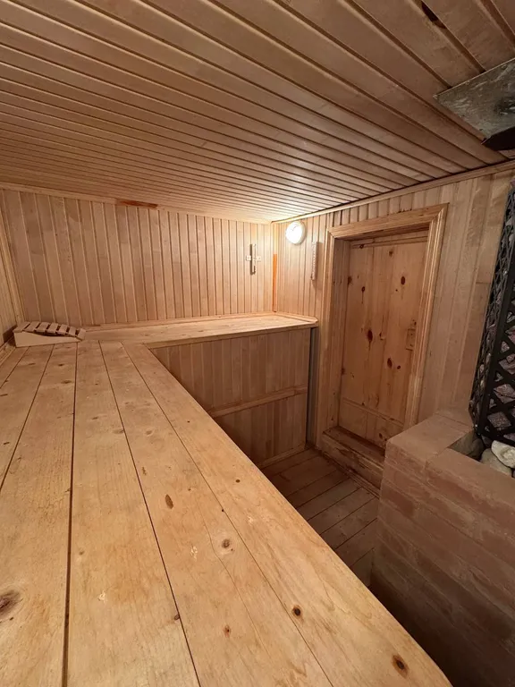 Уютный дом с баней