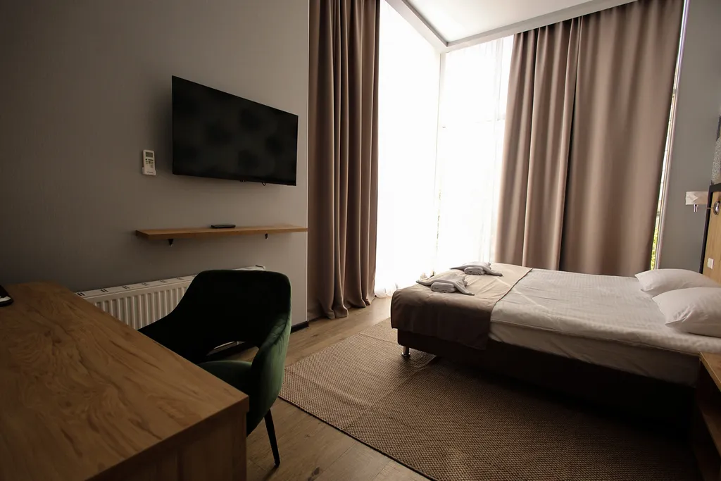 Уют и комфорт в каждом номере мы ждём вас 800м от  М-4