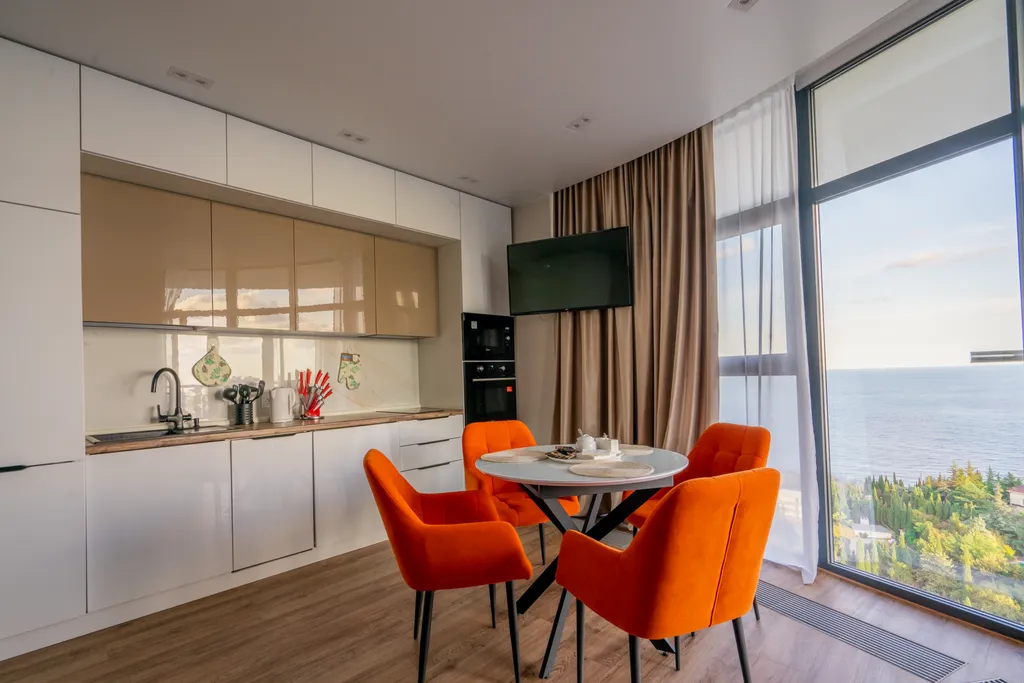 Дизайнерские апартаменты LS-LUX-ORANGE в ЖК Крымская Резиденция