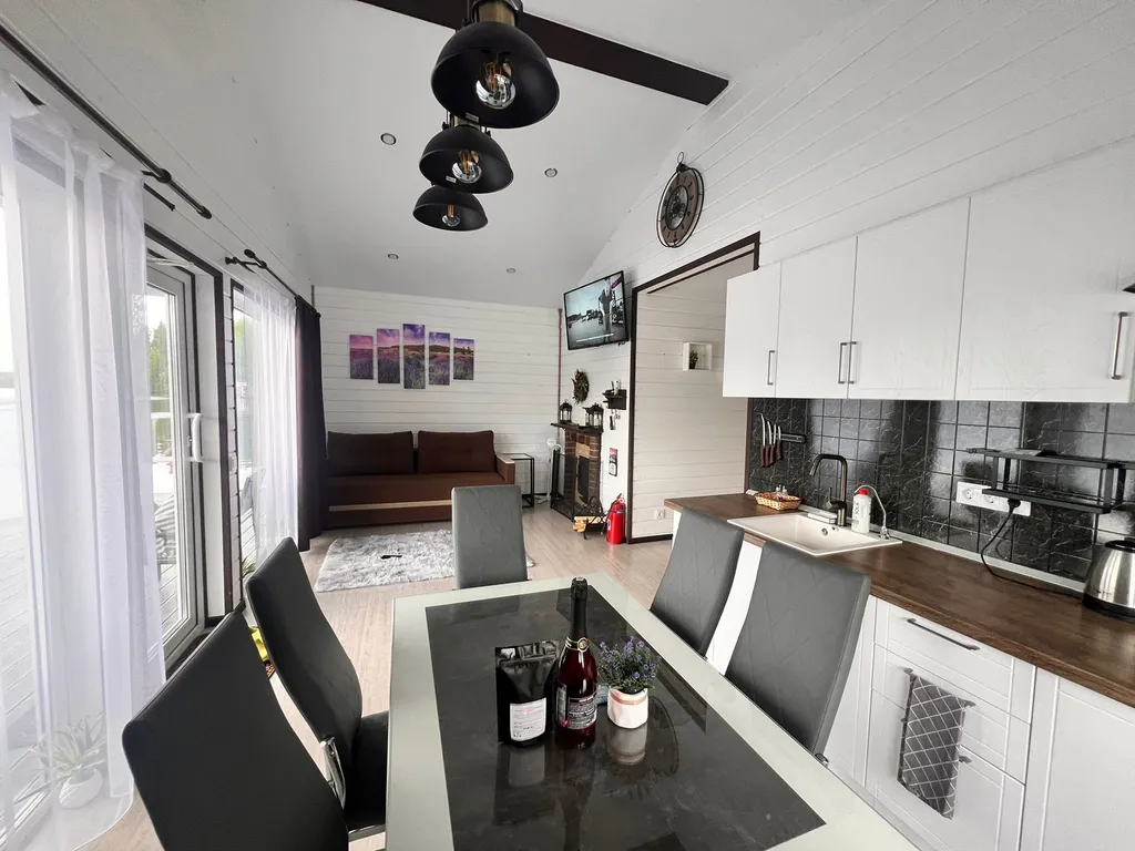 Лагуна Небесный с джакузи