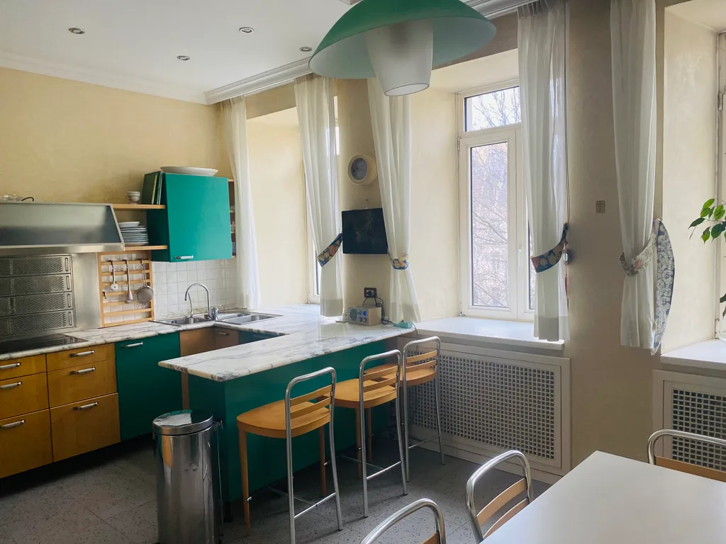 Квартира на Патриарших с двумя спальнями