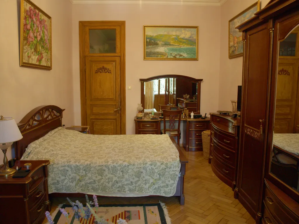 Комната на набережной, рядом с пляжем