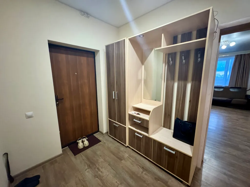 Трёхкомнатная квартира центр, отличный вид