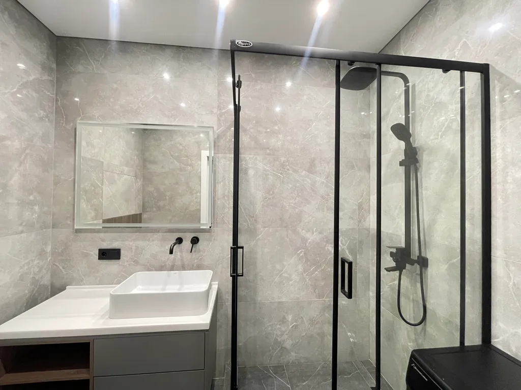 Дизайнерская евротрёхкомнатная квартира в жк аллея парк