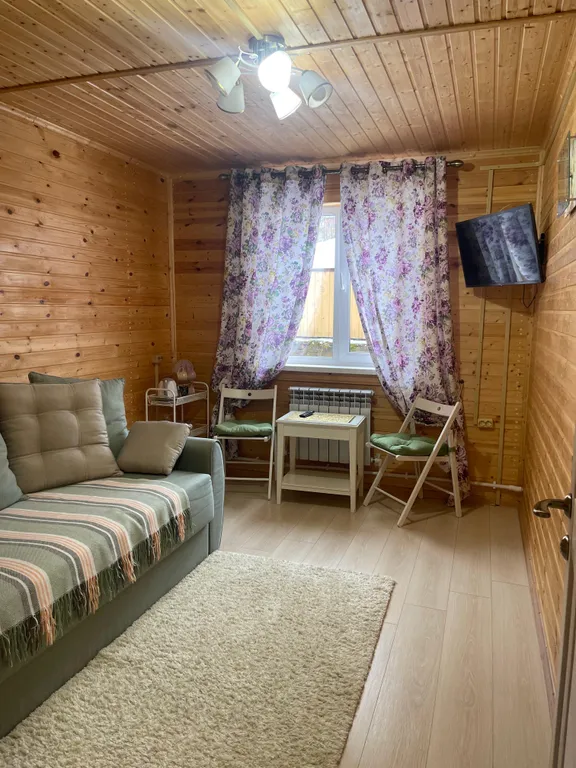 Уютный двухкомнатный домик в Домбае, в гостинице «МЕЧТА»