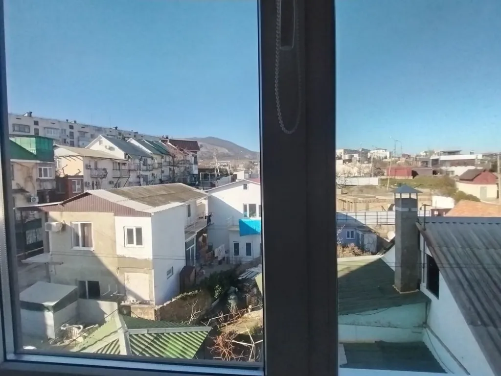 Квартира Двухкомнатная квартира рядом с кипарисовой аллеей — Судак