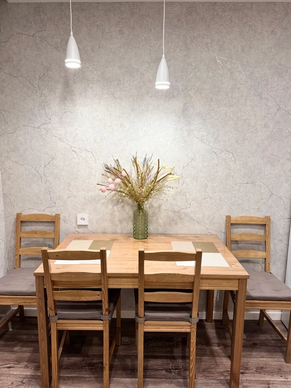 Уютная квартира с самозаселением в центре рядом с рестораном Тундра