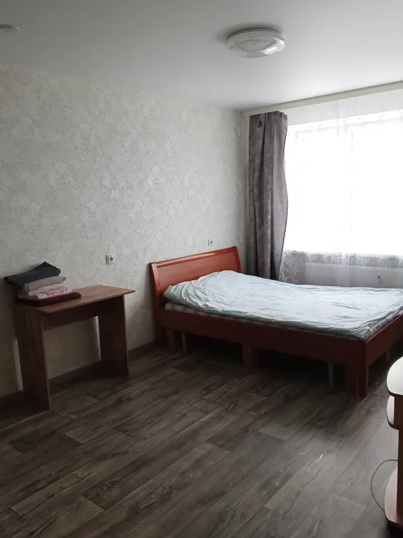 Двухкомнатная квартира в новостройке, рядом центр города