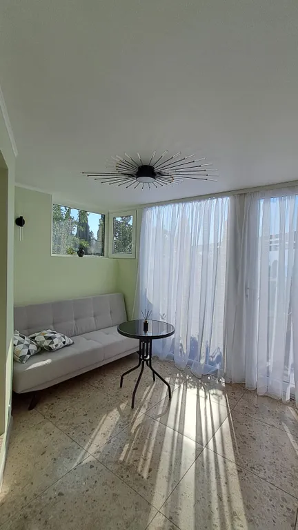 Номер с видом на море у Воронцовского парка