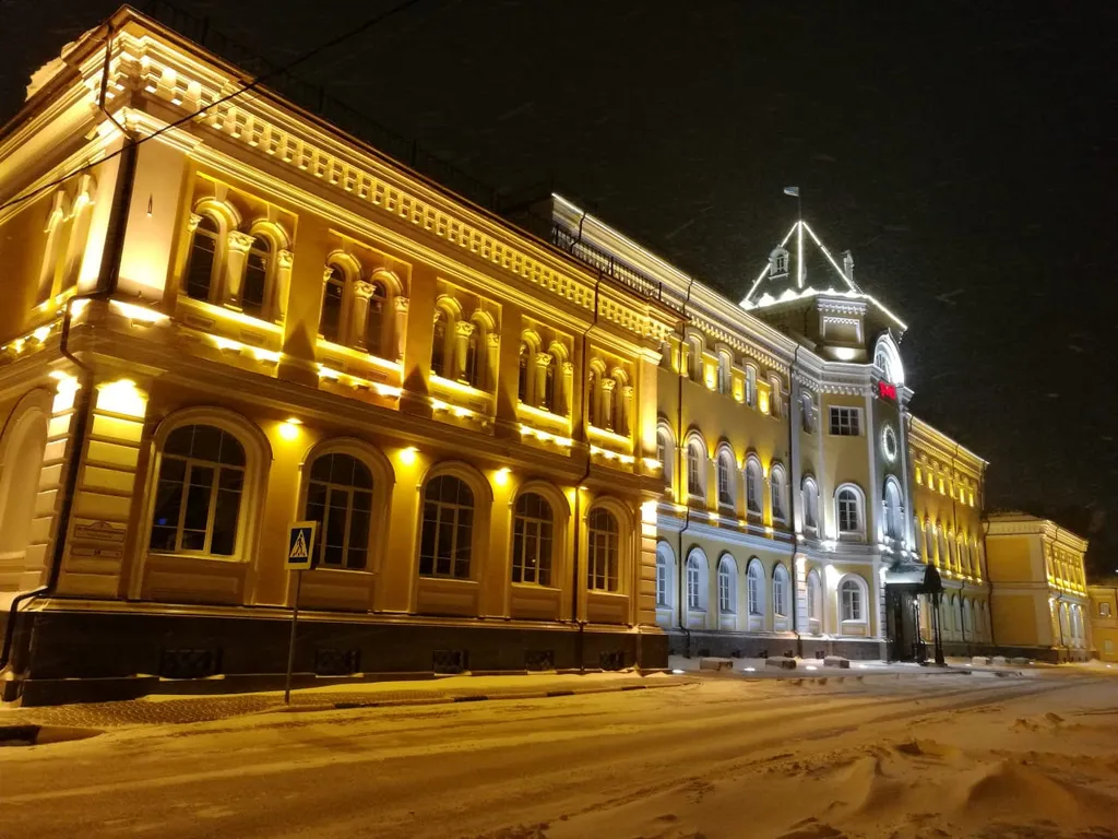 Романтичная однушка с камином на Волжской набережной
