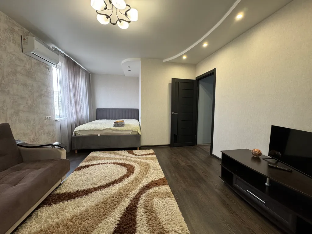 Уютная квартира возле Аквапарка — аренда посуточно в Волжский