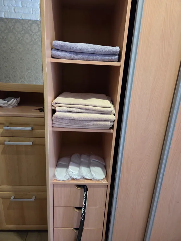 Просторный комфортабельный коттедж в центре города с банным чаном