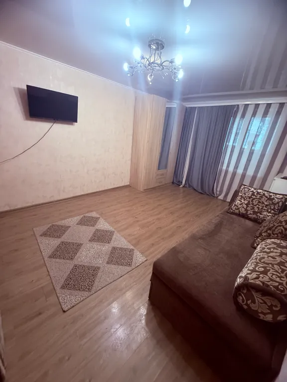 Квартира рядом с Памятником Славы