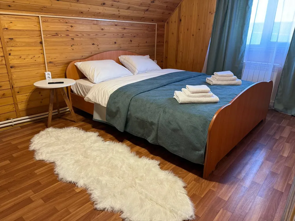 Дом для мероприятий и праздников до большой компании