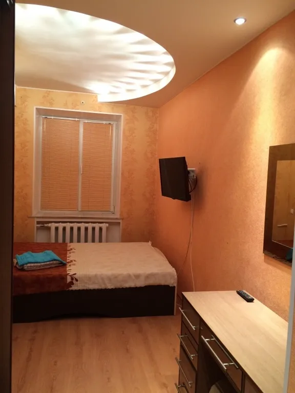 3-комнатная Квартира — аренда посуточно в Омск