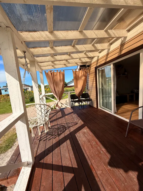 Уютный гостевой домик с террасой