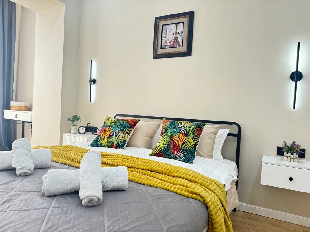 Евродвушка в ЖК Комфорт Сити с видом на горы, рядом с ТЦ MEGA