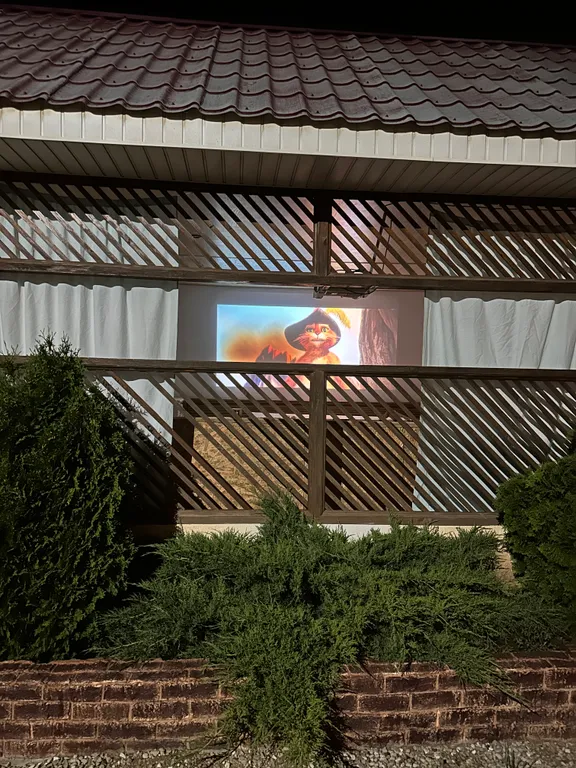 Тихий, уютный домик на семью